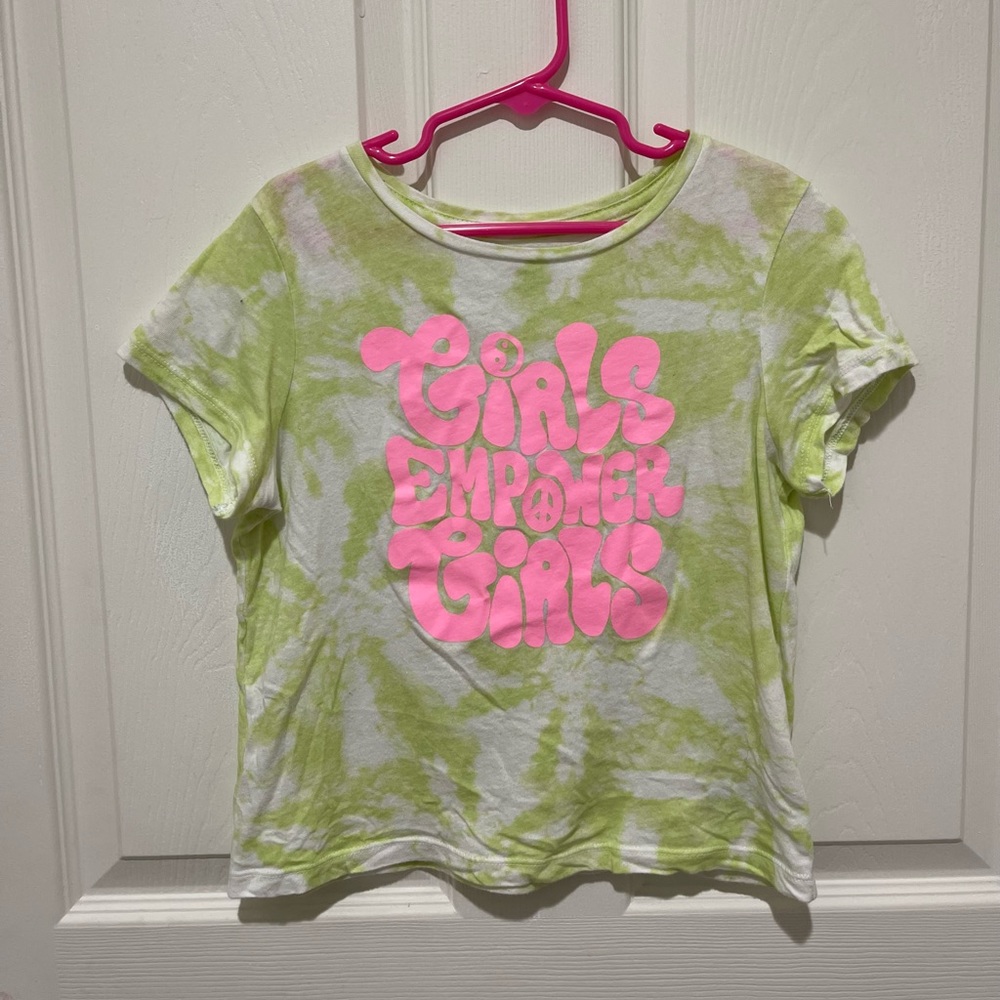 Old Navy Graphic shirt